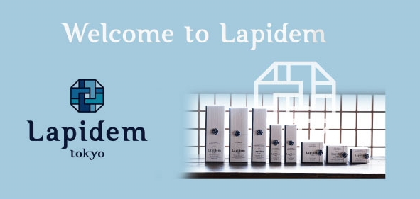 ���i���S